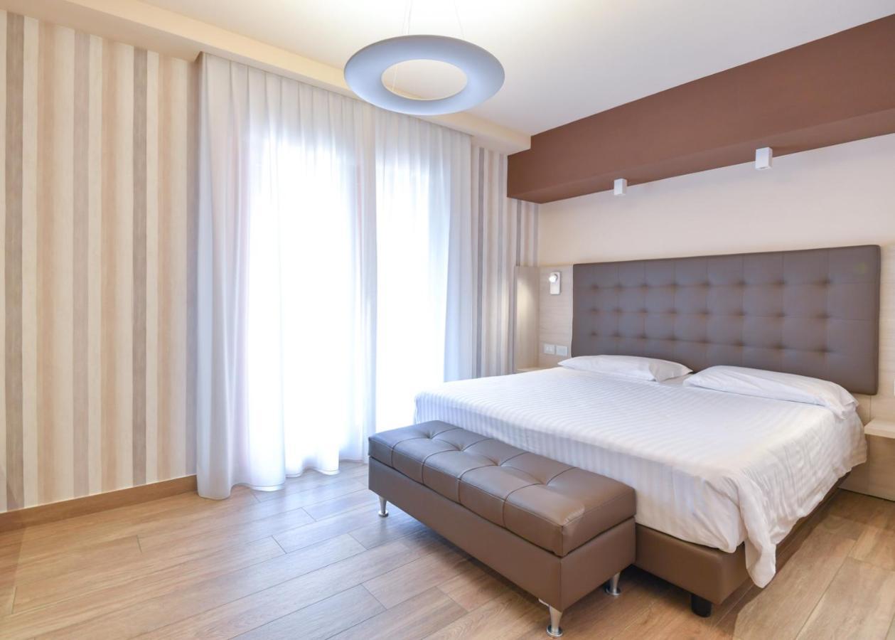 Bhotel Lagonegro Exteriör bild