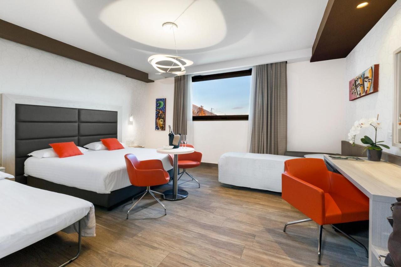 Bhotel Lagonegro Exteriör bild