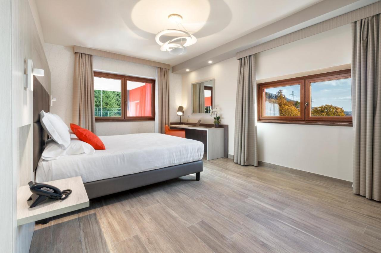 Bhotel Lagonegro Exteriör bild