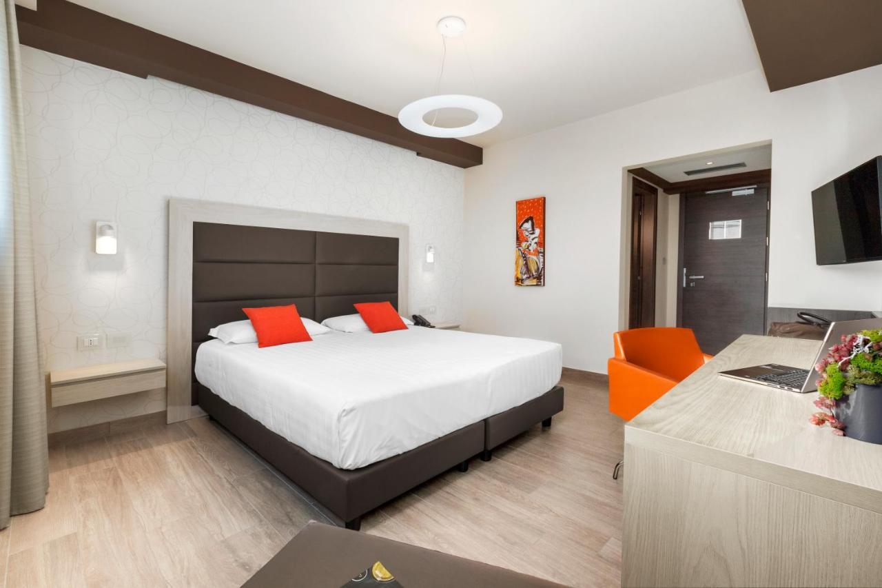 Bhotel Lagonegro Exteriör bild